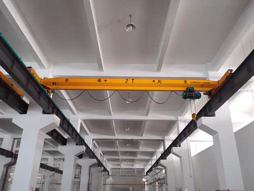 雄峰LD2t-4.5m電動單梁起重機